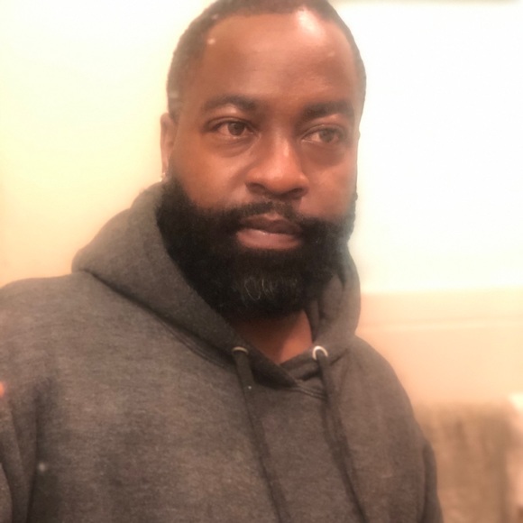 Meet your Posher, Jamel - Picture 2 of 4